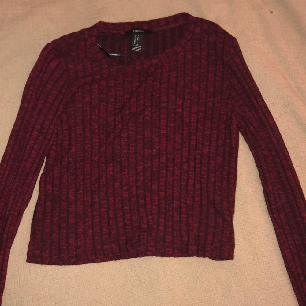 Deep red knit crop top